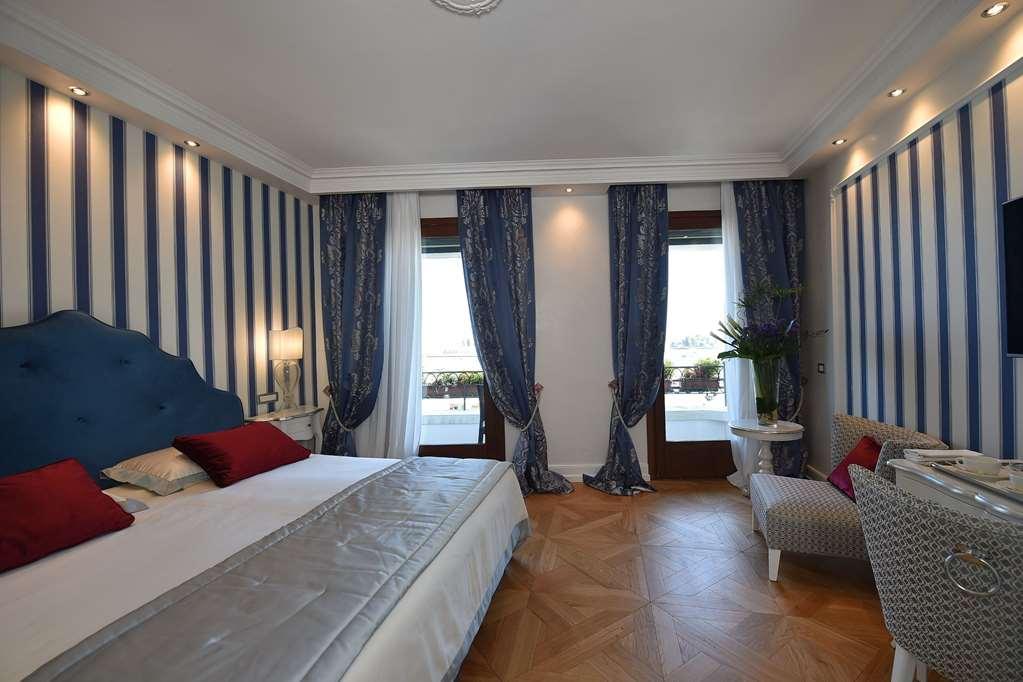 Отель Savoia & Jolanda Венеция Номер фото